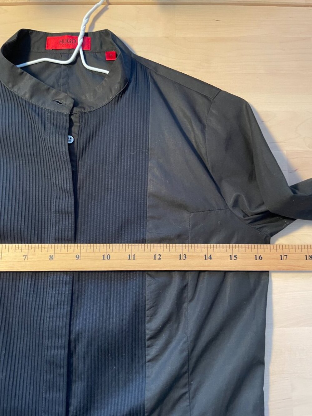 HUGO Boss 100% cotton Black Pleated Bib Shirt Blouse Size US 6 or XS or S - Picture 9 of 10